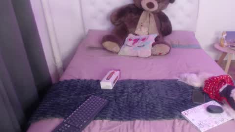 Sara online show from November 27, 2:24 am