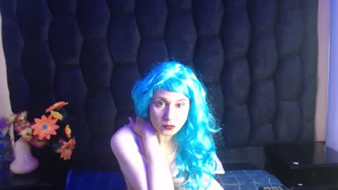 kylie_bloom online show from November 7, 8:42 pm