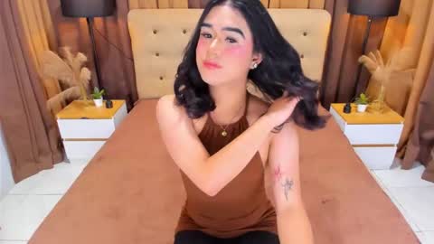 kylie_cums online show from February 16, 2:02 pm