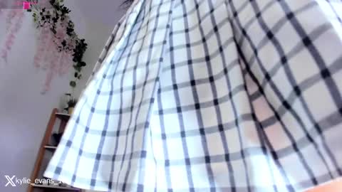 Kylie online show from February 11, 5:40 pm