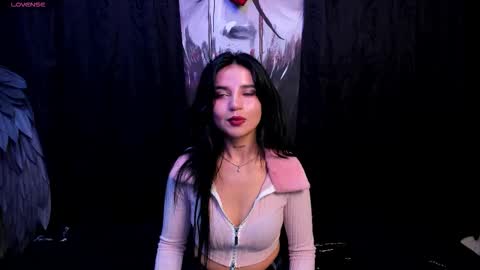 Snapshot of kylie_foxx1 chatting on September 23, 1:19 am submissive demon Please help me to reach 500 thumbs up online show from September 23, 1:19 am