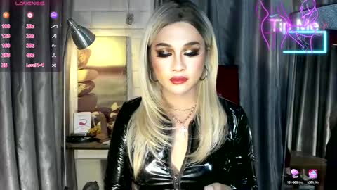 Snapshot of kylie_iyutera chatting on March 4, 1:49 pm kylie online show from March 4, 1:49 pm