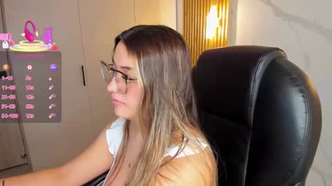  KYLIE  online show from September 25, 2:48 am