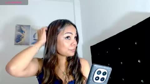 Snapshot of kylie_loveee chatting on March 5, 2:51 am Paola online show from March 5, 2:51 am