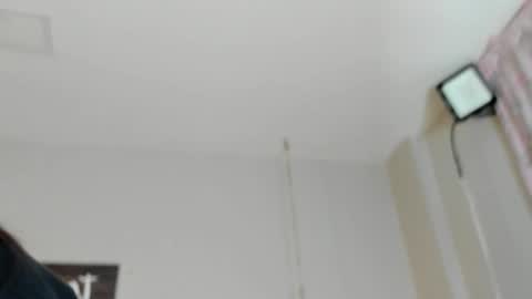 kylie_ls online show from October 27, 2:04 am