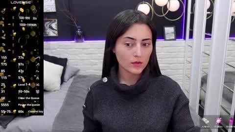 Snapshot of kylie_mellow chatting on January 28, 1:27 pm Kylie online show from January 28, 1:27 pm