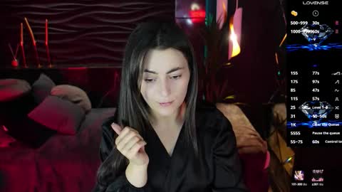 Snapshot of kylie_mellow chatting on September 9, 12:59 pm Kylie online show from September 9, 12:59 pm