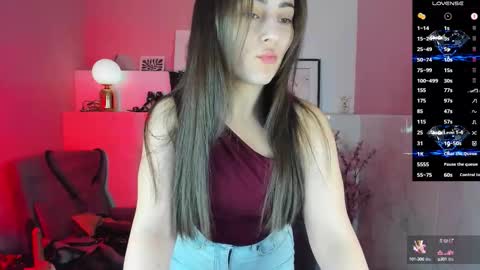 Snapshot of kylie_mellow chatting on October 1, 5:24 am Kylie online show from October 1, 5:24 am