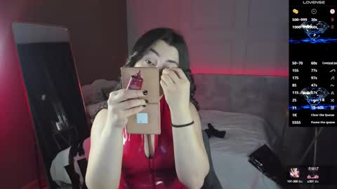 Snapshot of kylie_mellow chatting on October 11, 5:39 am Kylie online show from October 11, 5:39 am