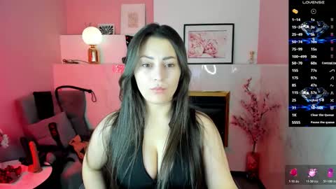 Snapshot of kylie_mellow chatting on December 1, 5:34 am Kylie online show from December 1, 5:34 am