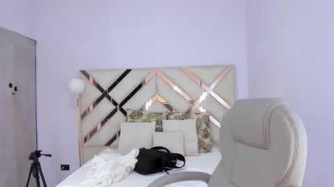 Kylie Reyes  online show from March 2, 7:32 pm