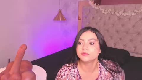  Kylie  online show from February 26, 12:04 pm