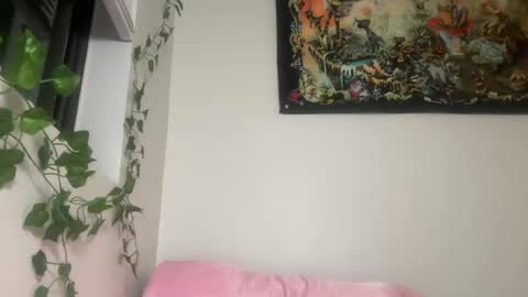 kylie_star30 online show from July 25, 10:35 am