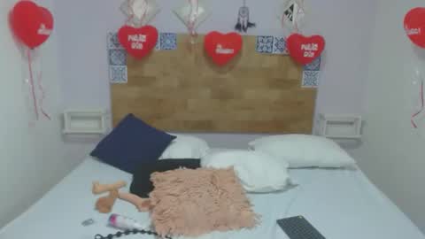 Melissa online show from February 15, 2:22 pm