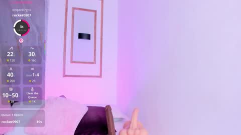 Snapshot of kyliegomez chatting on September 13, 7:46 pm Kylie online show from September 13, 7:46 pm
