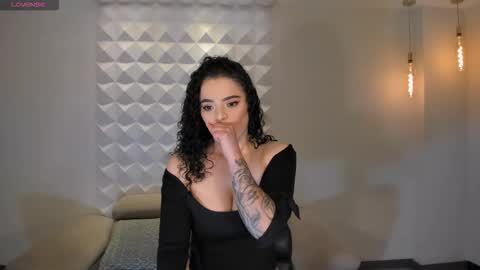 Snapshot of kyliejenkins1 chatting on October 26, 11:16 am Kylie Jenkins online show from October 26, 11:16 am