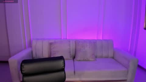 Kylie Jenkins online show from March 22, 11:13 am