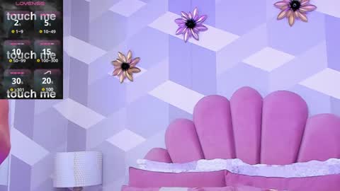 Snapshot of kyliemonnet chatting on December 20, 4:09 am Kylie jl online show from December 20, 4:09 am