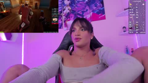 Snapshot of kylievictoria_ chatting on December 6, 4:58 am Kylie online show from December 6, 4:58 am