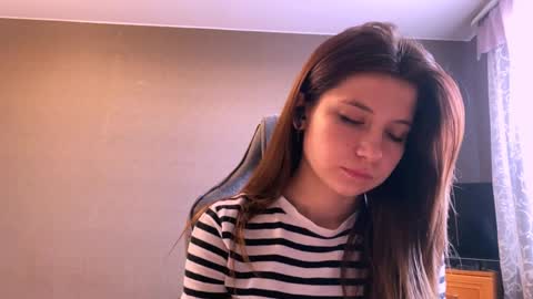 Kary online show from April 4, 2:25 pm