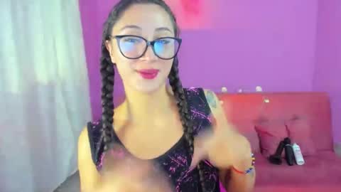 Kym Giraldo online show from September 24, 6:06 am