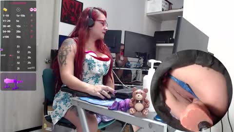 Snapshot of kyobiker223 chatting on November 24, 3:01 pm kyobiker223 online show from November 24, 3:01 pm