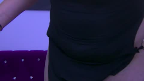 Snapshot of kyra_adams chatting on August 6, 8:00 pm Lucy online show from August 6, 8:00 pm