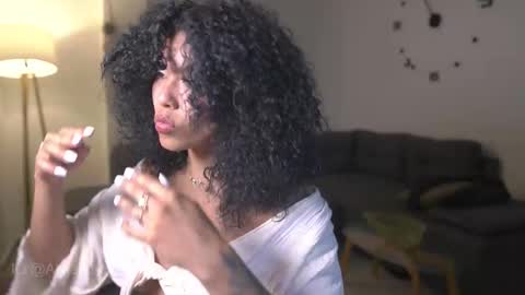 Snapshot of kyria__1 chatting on September 16, 11:50 pm schedule 300 pm - 1100pm colombia time online show from September 16, 11:50 pm