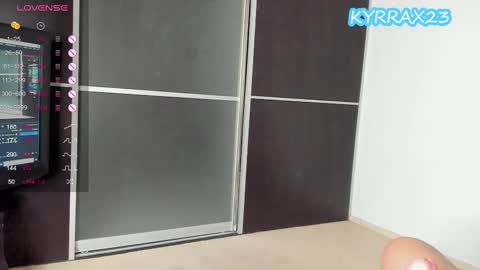 Kyrra X Zio online show from February 28, 11:47 am