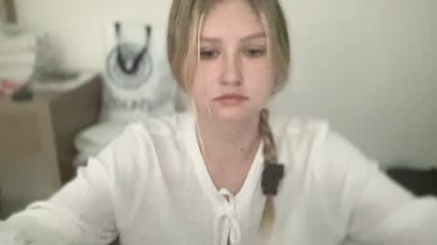 Amanda online show from July 27, 9:33 pm