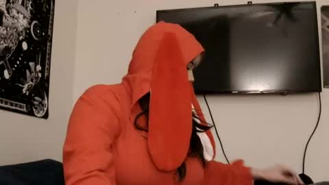 Lily online show from June 30, 1:06 am