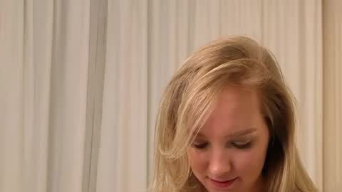 lina online show from October 12, 9:14 pm