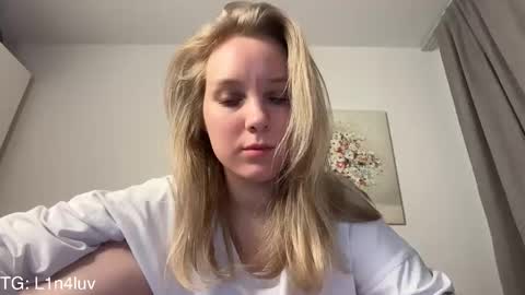 lina online show from February 13, 7:54 pm