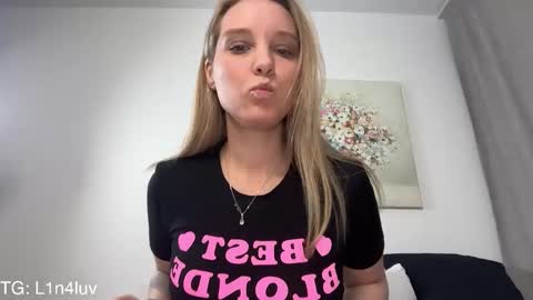 lina online show from March 14, 5:18 pm