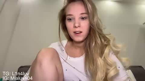 Snapshot of l1n4luv chatting on July 5, 6:26 pm lina online show from July 5, 6:26 pm