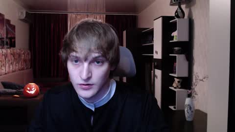 l1onkennedy online show from October 31, 2:18 pm