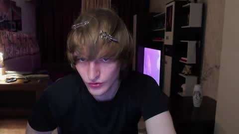 l1onkennedy online show from February 12, 7:20 pm