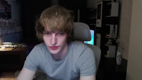 Snapshot of l1onkennedy chatting on May 15, 9:11 pm l1onkennedy online show from May 15, 9:11 pm