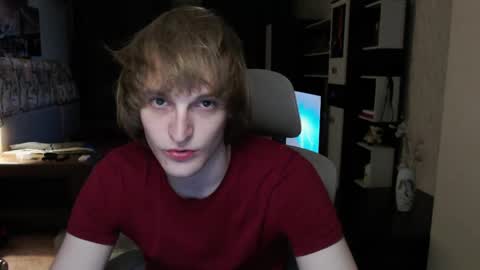 Snapshot of l1onkennedy chatting on May 17, 9:00 pm l1onkennedy online show from May 17, 9:00 pm