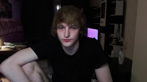 Snapshot of l1onkennedy chatting on May 23, 6:23 pm l1onkennedy online show from May 23, 6:23 pm