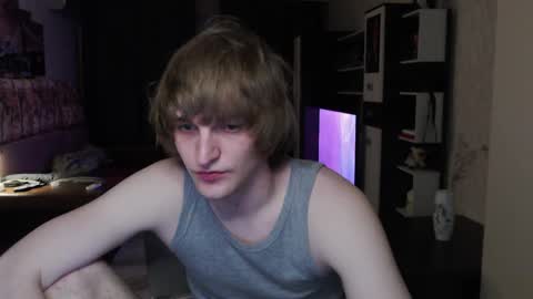 Snapshot of l1onkennedy chatting on May 28, 8:28 pm l1onkennedy online show from May 28, 8:28 pm