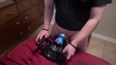 Snapshot of l6000 chatting on January 1, 8:47 pm Lance online show from January 1, 8:47 pm