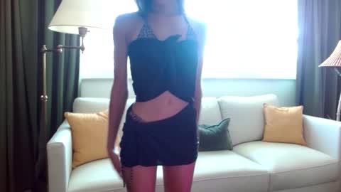 Snapshot of l_and_elle chatting on September 8, 3:33 pm Giselle online show from September 8, 3:33 pm