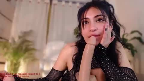 l_e_a online show from December 10, 7:05 am