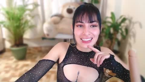 l_e_a online show from February 5, 8:00 am