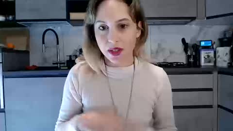 Sofia online show from March 10, 1:38 pm