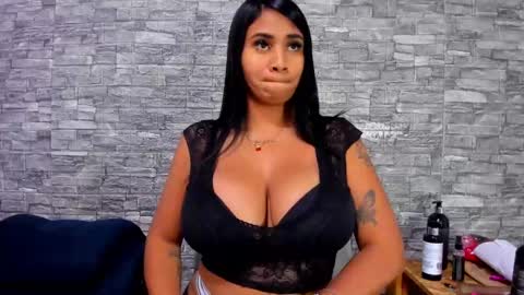 la_indiia online show from February 5, 4:03 pm