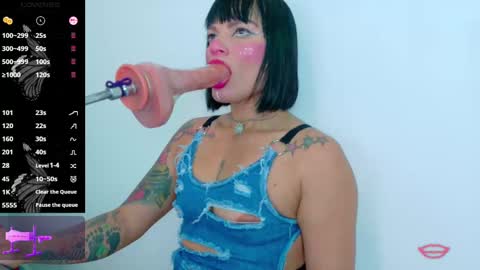 Snapshot of la_mazona chatting on March 8, 10:32 am AMAZONA  online show from March 8, 10:32 am