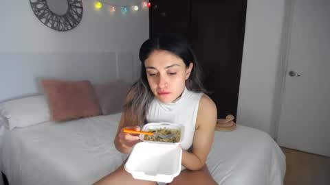 Catalina online show from April 19, 5:29 am