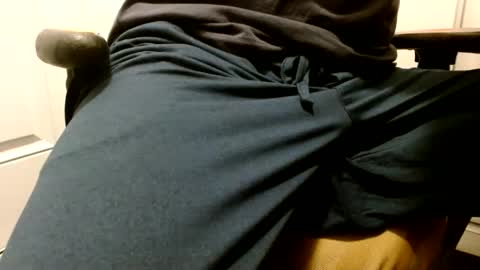 Snapshot of la_teaser chatting on December 14, 12:22 am la teaser online show from December 14, 12:22 am